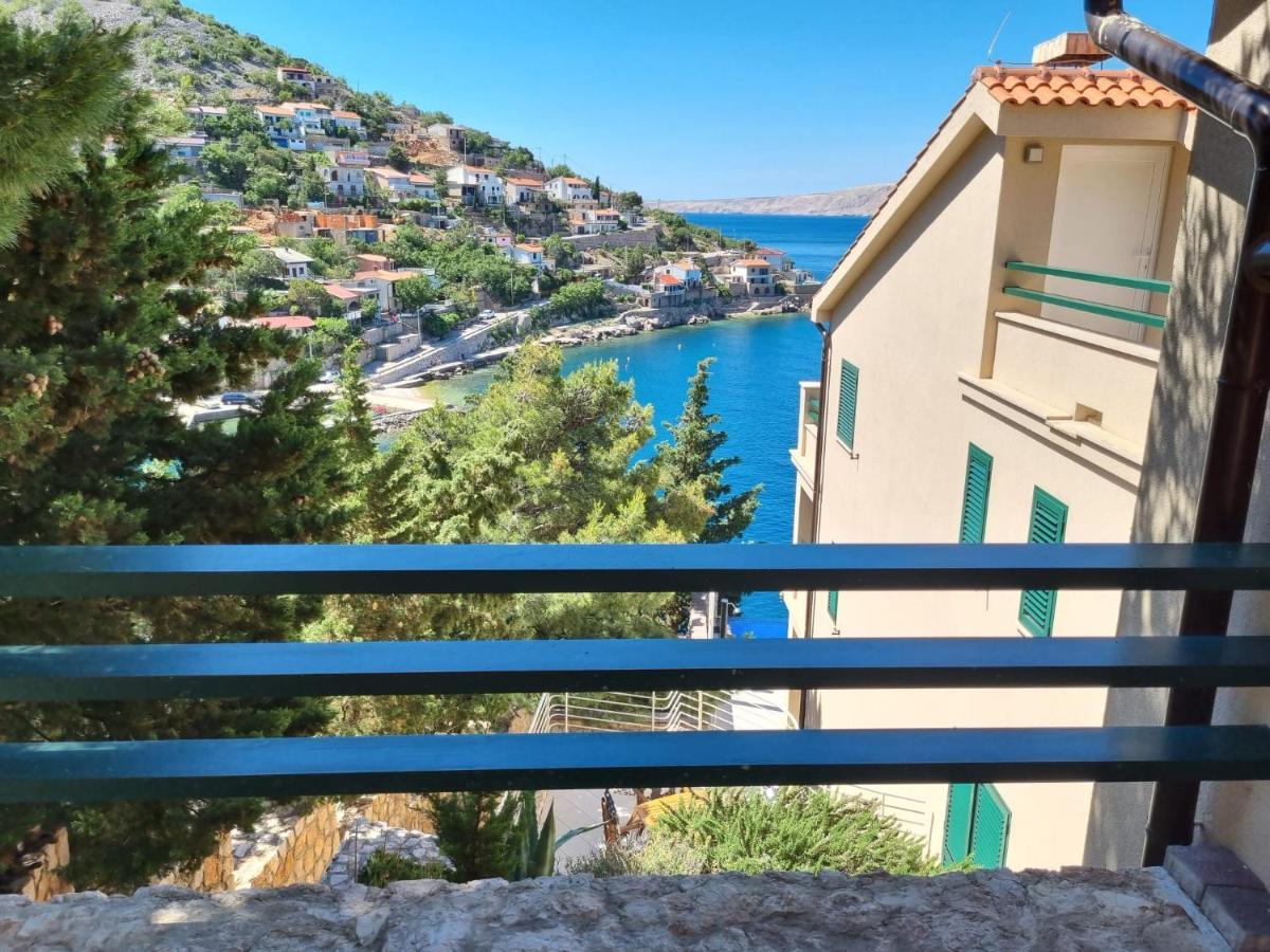 Villa Relax , With Seaview And Two Pools Near Beach Starigrad  Luaran gambar