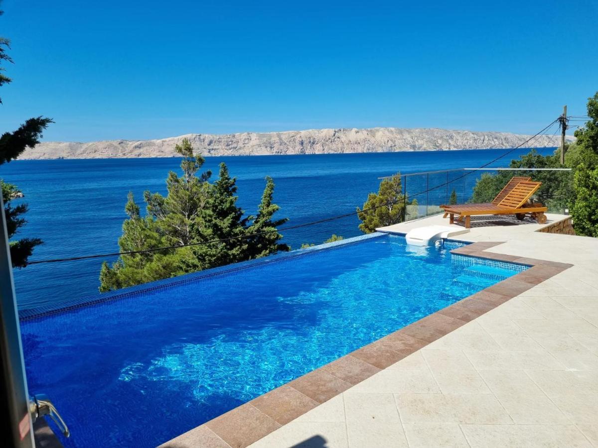 Villa Relax , With Seaview And Two Pools Near Beach Starigrad  Luaran gambar