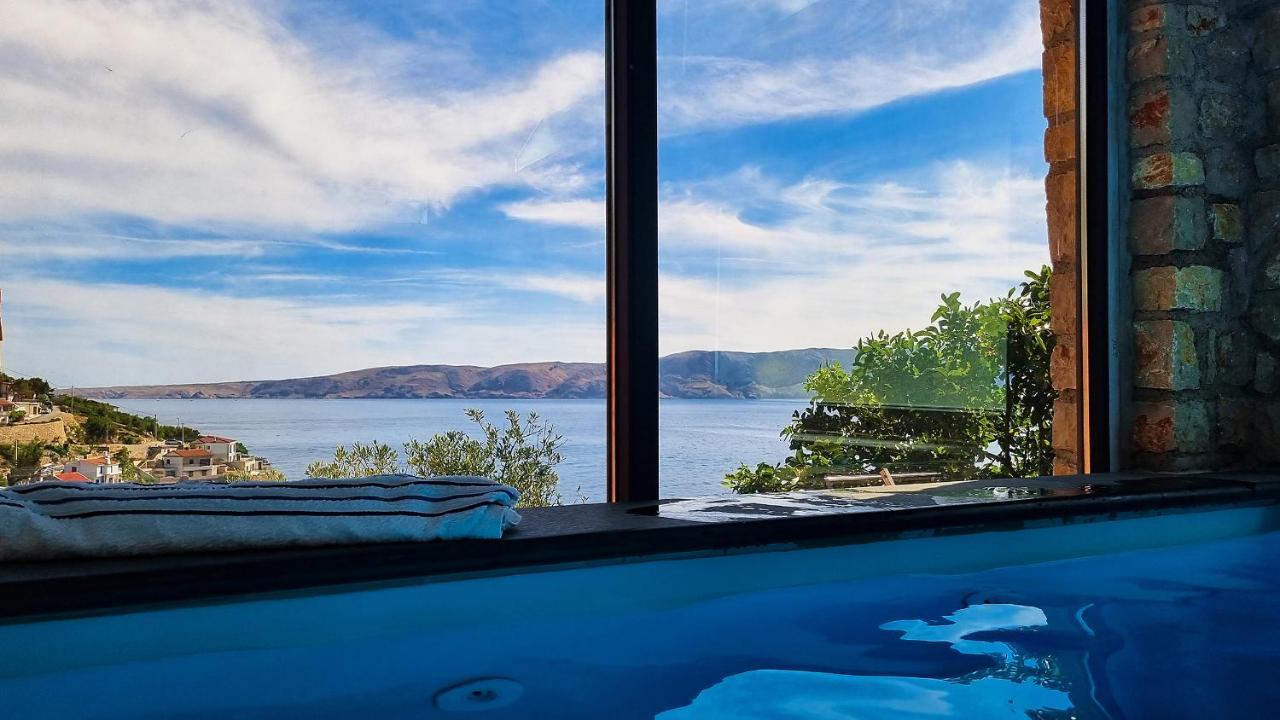 Villa Relax , With Seaview And Two Pools Near Beach Starigrad  Luaran gambar