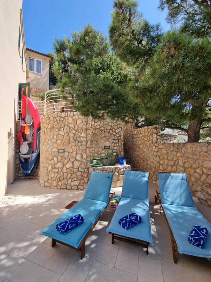 Villa Relax , With Seaview And Two Pools Near Beach Starigrad  Luaran gambar